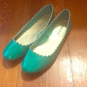 Green size 9 flats